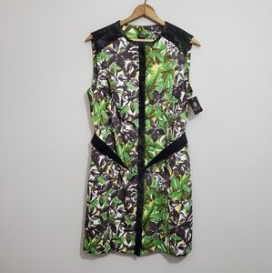 NWT Doncaster Floral Print Belted Dress
